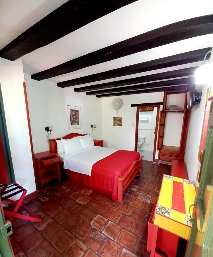 Hotel Mision Santa Barbara Rnt 4799 Barichara Exterior photo