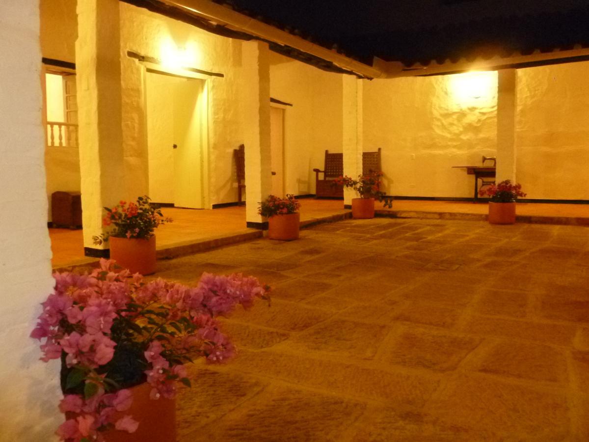 Hotel Mision Santa Barbara Rnt 4799 Barichara Exterior photo